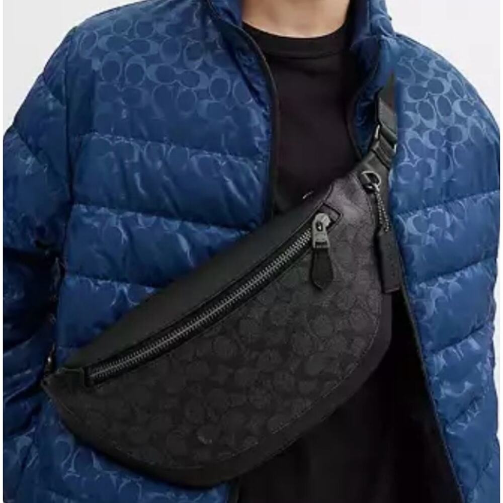 COACH Warren Unisex Belt Bag in Charcoal/Black Signature Canvas
